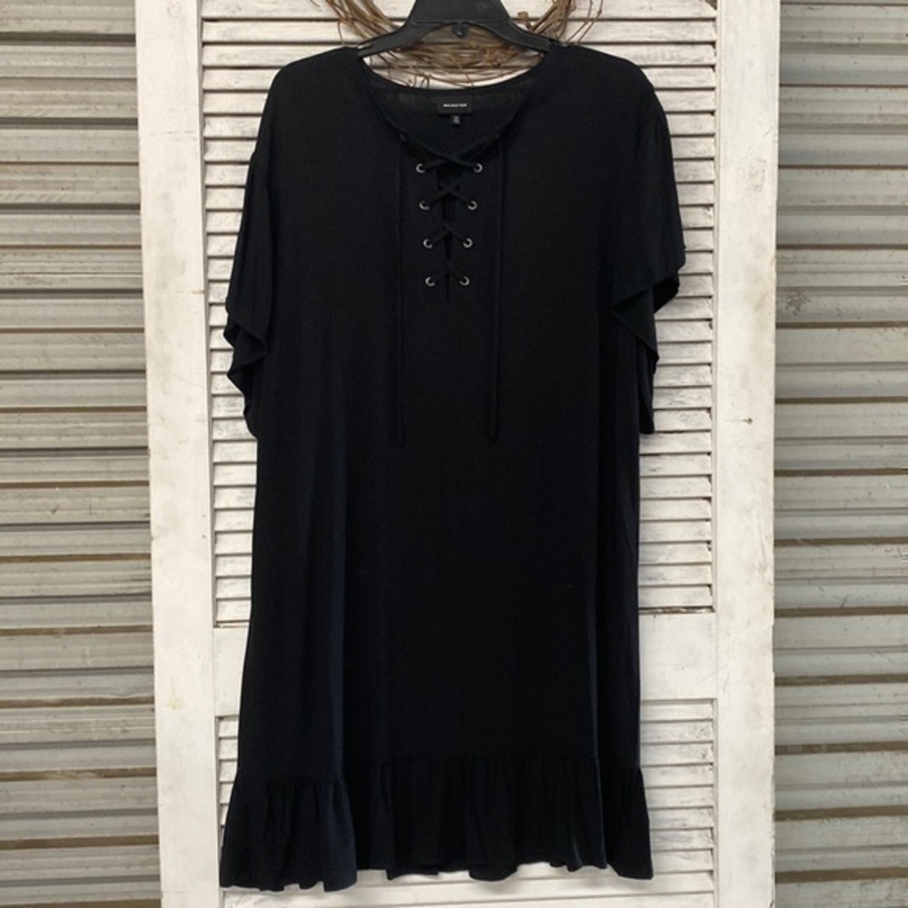 Who What Wear Black Dress size Medium